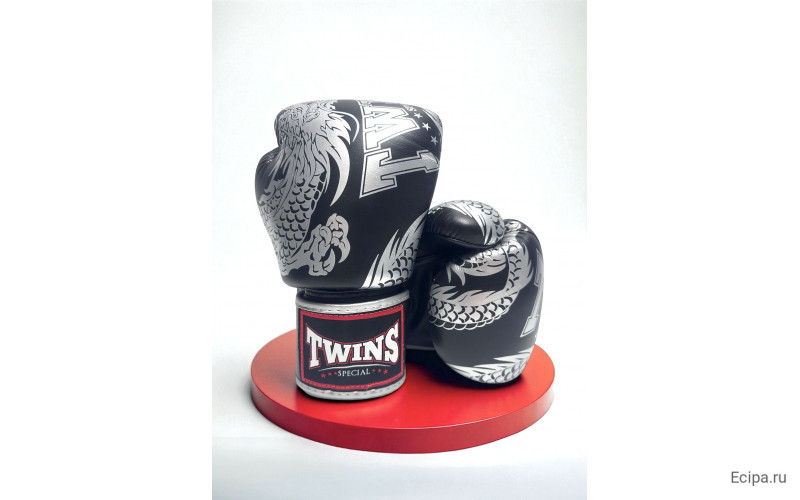 Боксерские перчатки TWINS Special FBGVL3-49 black-silver 12 oz