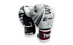 Боксерские перчатки FBGVL3-TW5 white black 12 oz Боксерские перчатки FBGVL3-TW5 white black 12 oz