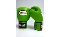 Боксерские перчатки Twins Special BGVL3 green neon 10 oz Боксерские перчатки Twins Special BGVL3 green neon 10 oz