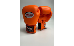 Боксерские перчатки Twins Special BGVL3 orange 10 oz Боксерские перчатки Twins Special BGVL3 orange 10 oz