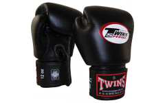 Боксерские перчатки Twins Special BGVL3 black 10 oz Боксерские перчатки Twins Special BGVL3 black 10 oz