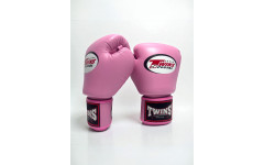 Боксерские перчатки Twins Special BGVL3 pink 14 oz Боксерские перчатки Twins Special BGVL3 pink 14 oz