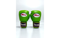 Боксерские перчатки Twins Special BGVL3 green neon 14 oz
